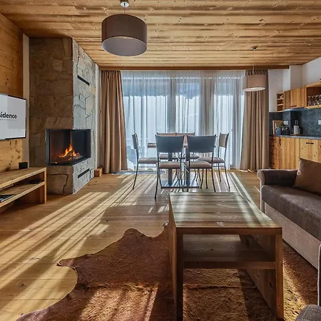 Ski-in Jasna Otupne & דמנובסקה דולינה