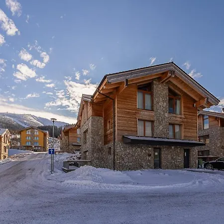 Ski-in Jasna Otupne &