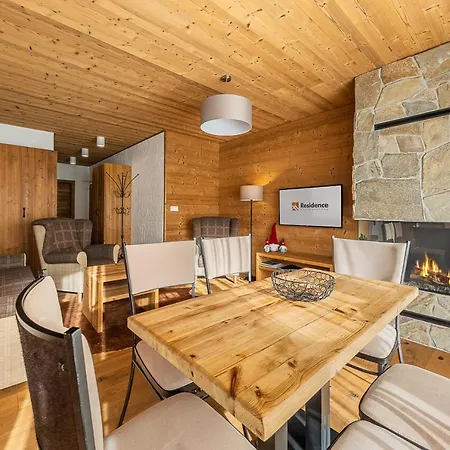 Ski-in Jasna Otupne & דמנובסקה דולינה